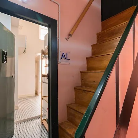 The Nest Of Carriao Street Lizbona