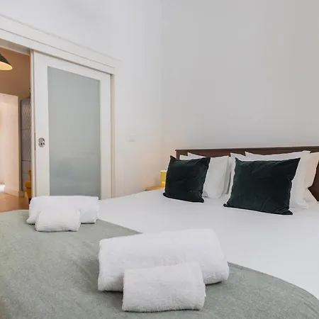 Apartament The Nest Of Carriao Street *